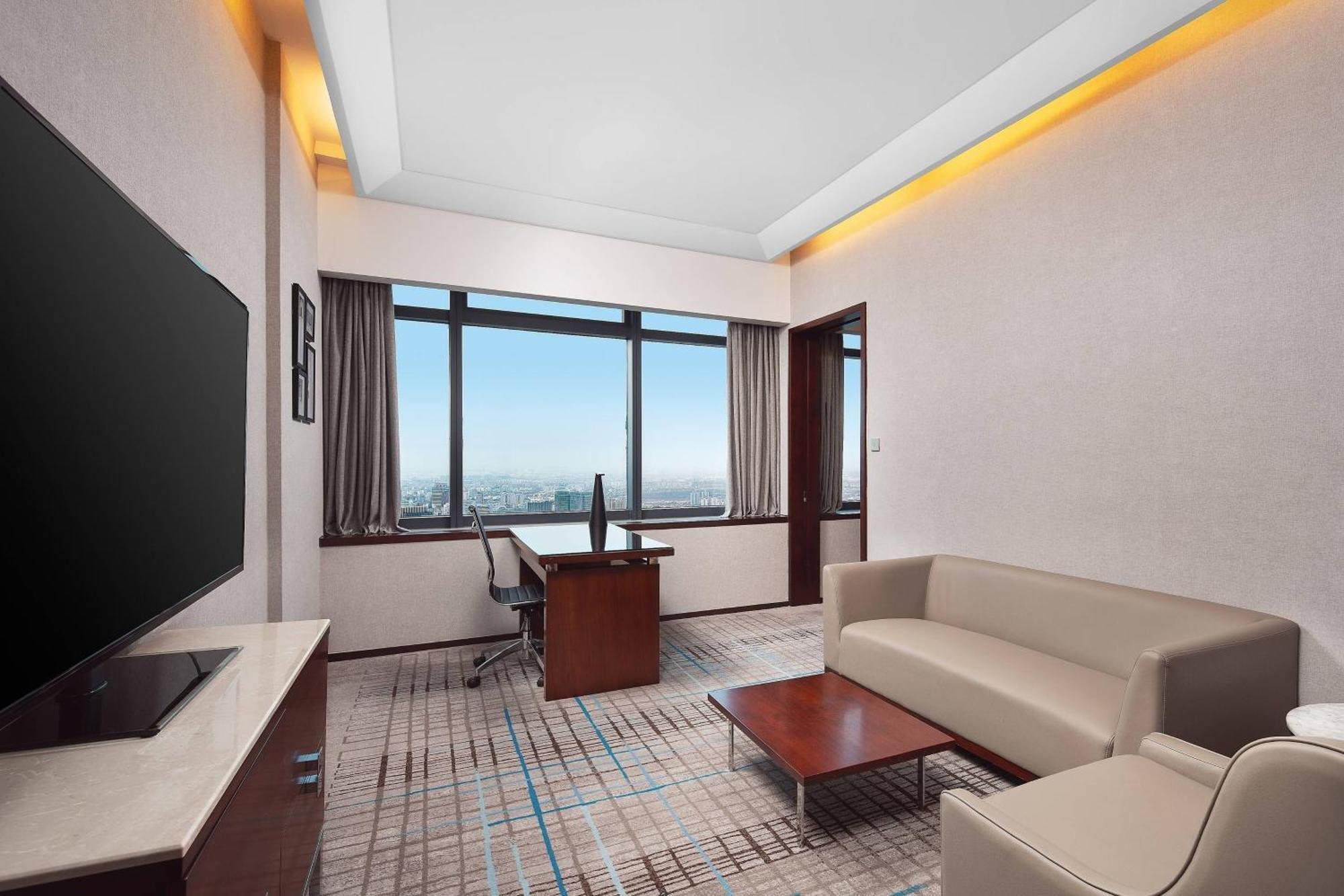 Renaissance Shanghai Zhongshan Park Hotel Esterno foto
