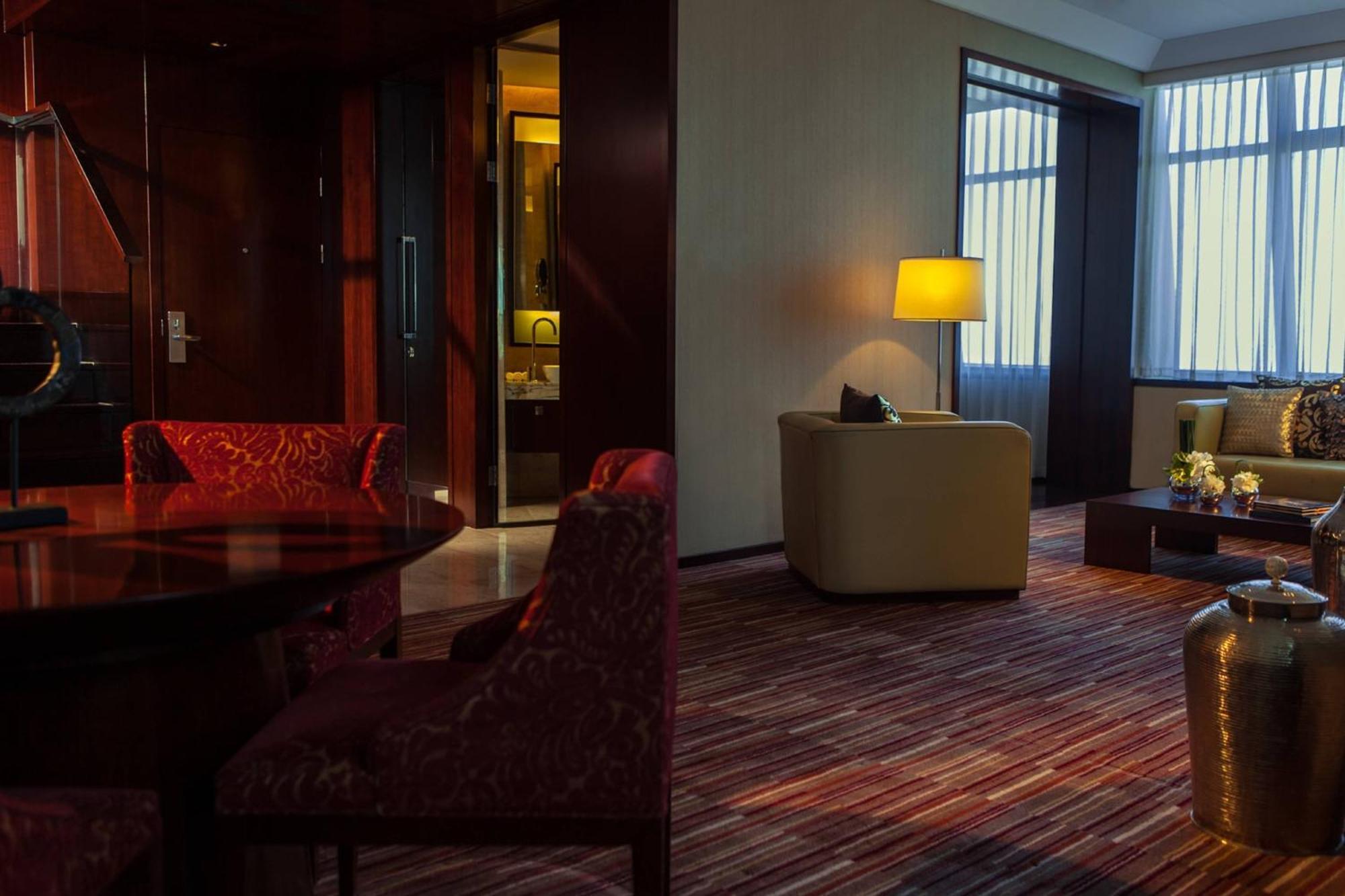 Renaissance Shanghai Zhongshan Park Hotel Esterno foto